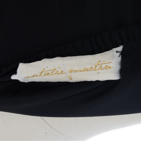 Elegant Black Maxi Dress - Picture 5 of 6